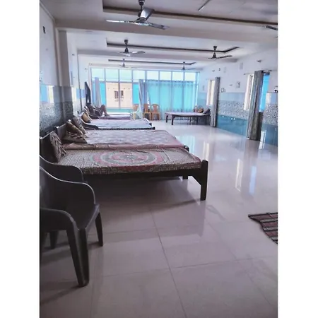 Hotel Modern Palace, Muzaffarpur Exterior photo