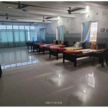Hotel Modern Palace, Muzaffarpur Exterior photo