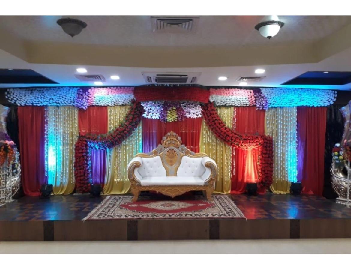 Modern Palace, * Muzaffarpur