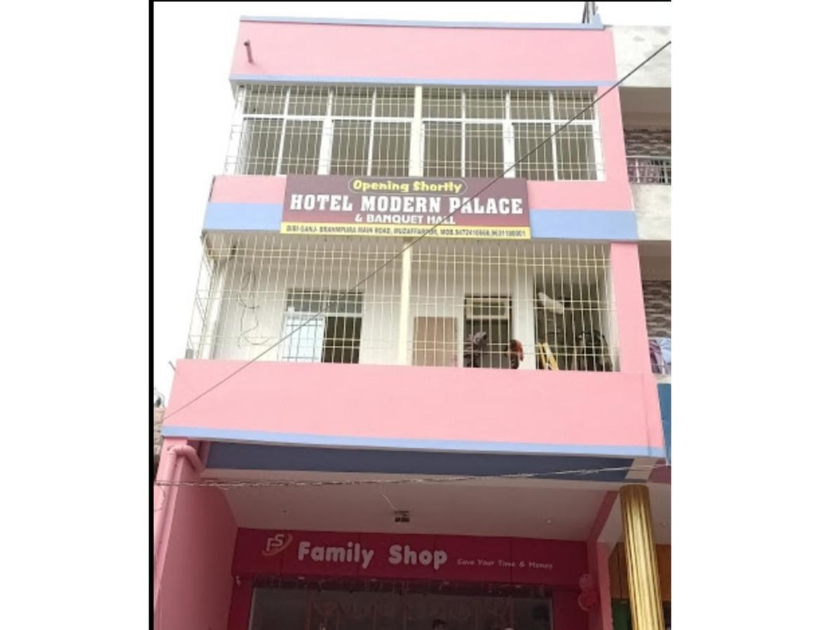 Modern Palace,